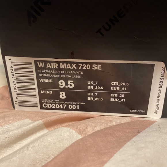 Women Nike air max 720 SE - Picture 3 of 3